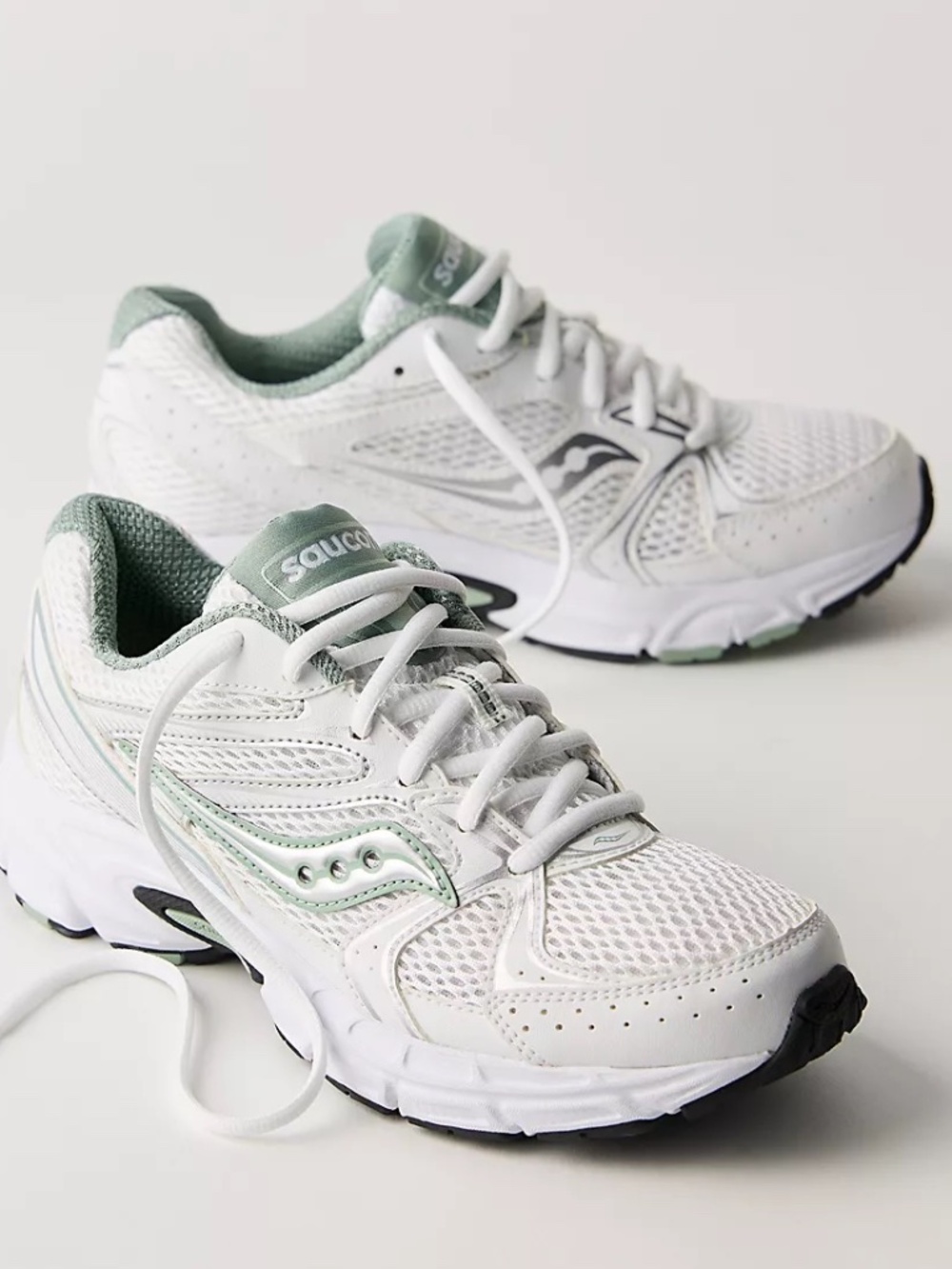 SAUCONY  RIDE MILLENNIUM SNEAKERS IN WHITE/SAGE